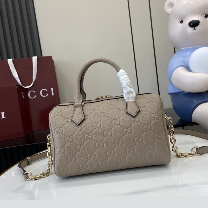 G*u*i speedy bags